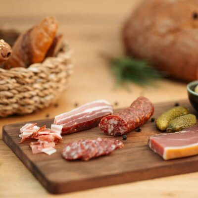 Frierss-183-Brettljause-im-Geschenkkartons