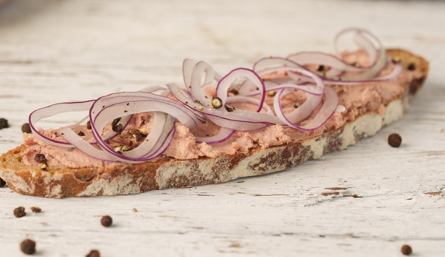 Kalbsleberstreichwurst mit Pistazien ca. 700g